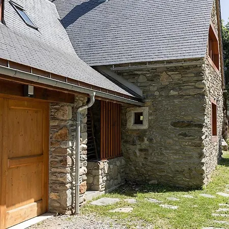 Dom wakacyjny Authentique Grange Renovee 1100 M Altitude Loudenvielle
